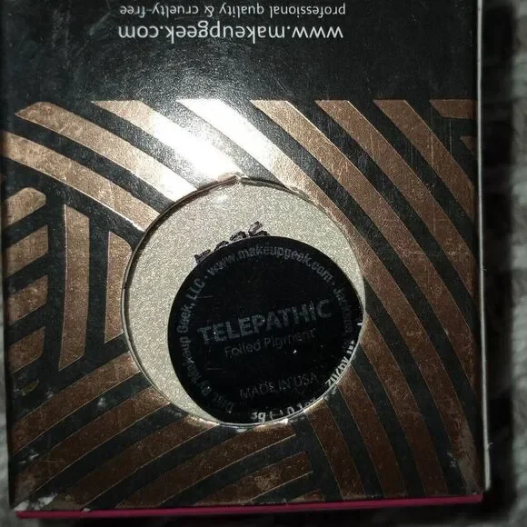 MAKEUP GEEK FOILED PIGMENT IN TELEPATHIC NIB - Picture 2 of 6